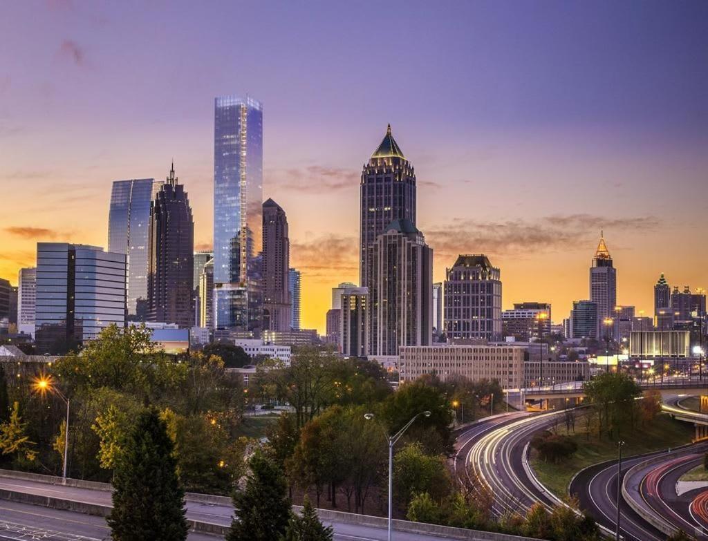 Verdant Statuesque Intimate Acropolis Views Of Famous Park Appartement Atlanta Buitenkant foto